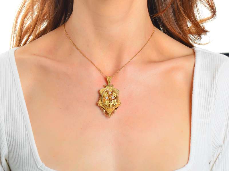 Springtime - Victorian Diamond Floral Pendant
