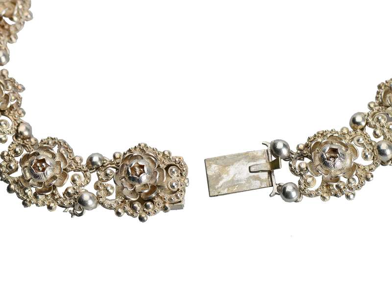 Victorian Floral Silver Necklace in Antique Box
