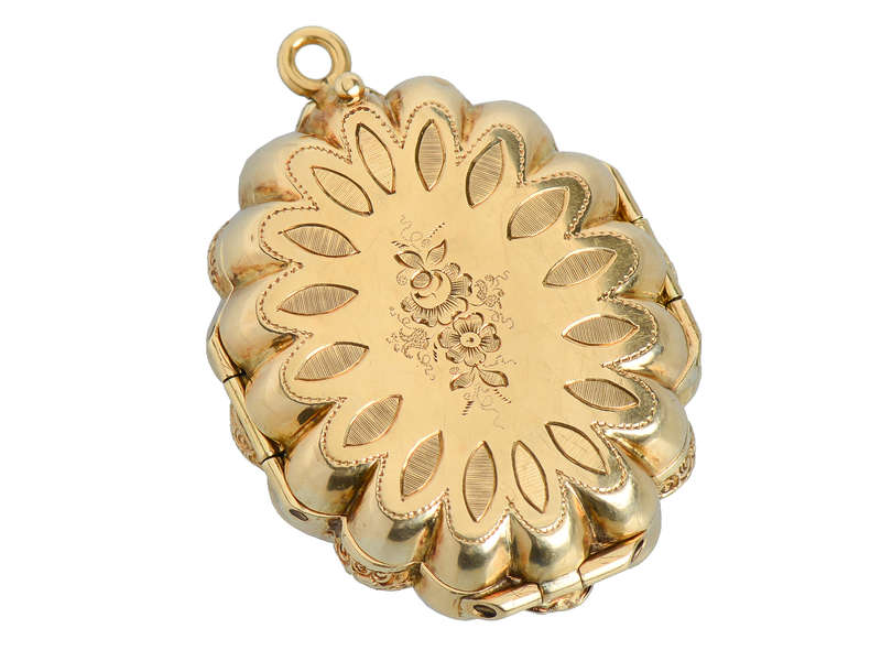 Double Rarity - Convertible Victorian Bracelet to Pendant