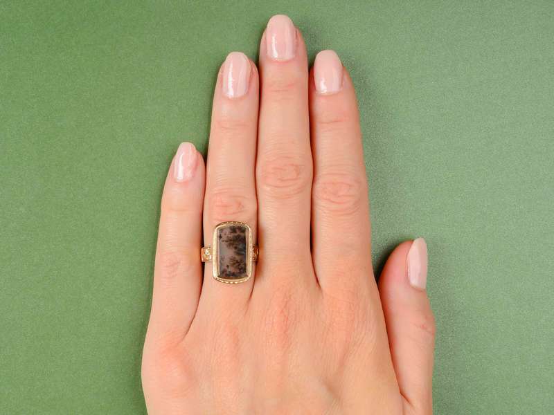 Victorian Picture Moss Agate Gold Ring