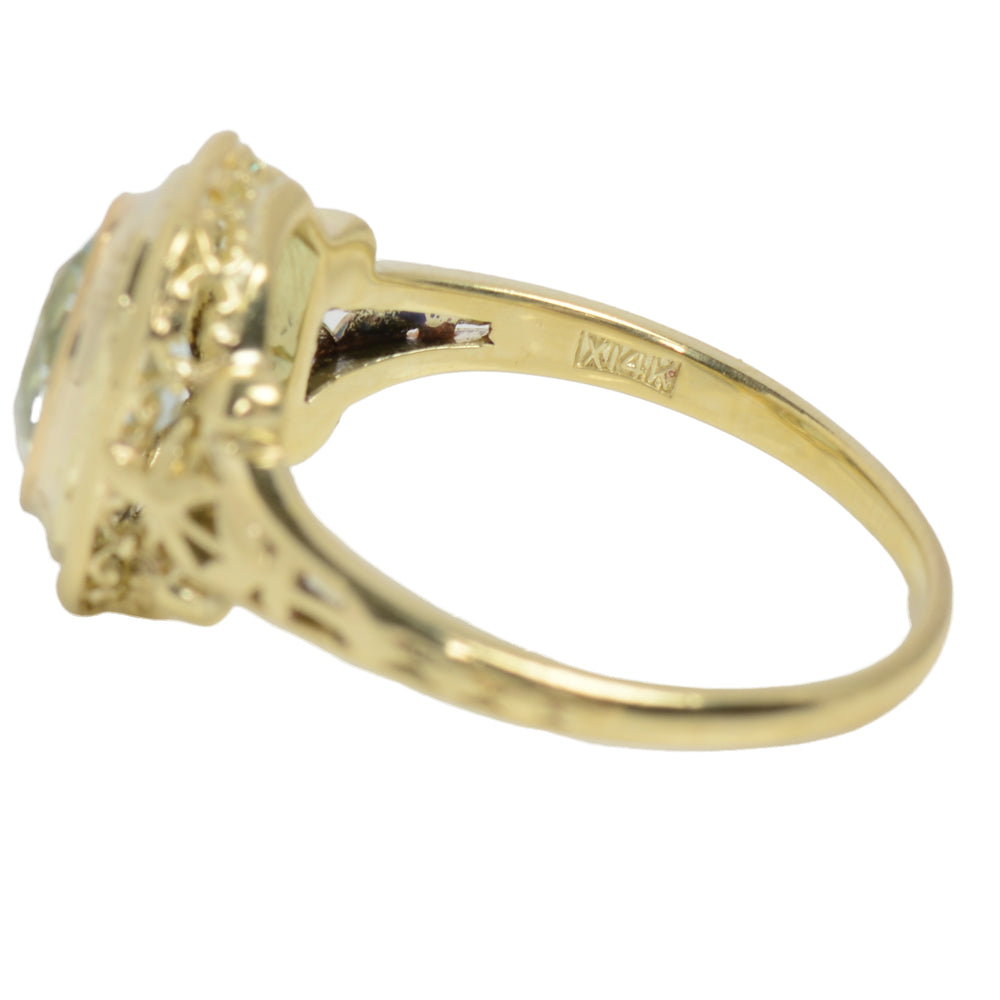 
                      
                        Vintage Oval Aquamarine Yellow Gold Filigree Ring
                      
                    