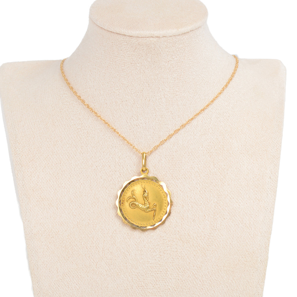 Earth Sign - Vintage Capricorn Italian 18k Gold Pendant