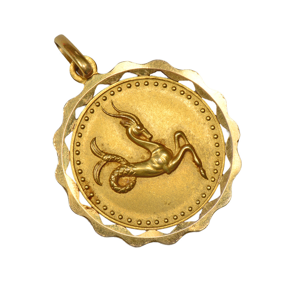 Earth Sign - Vintage Capricorn Italian 18k Gold Pendant