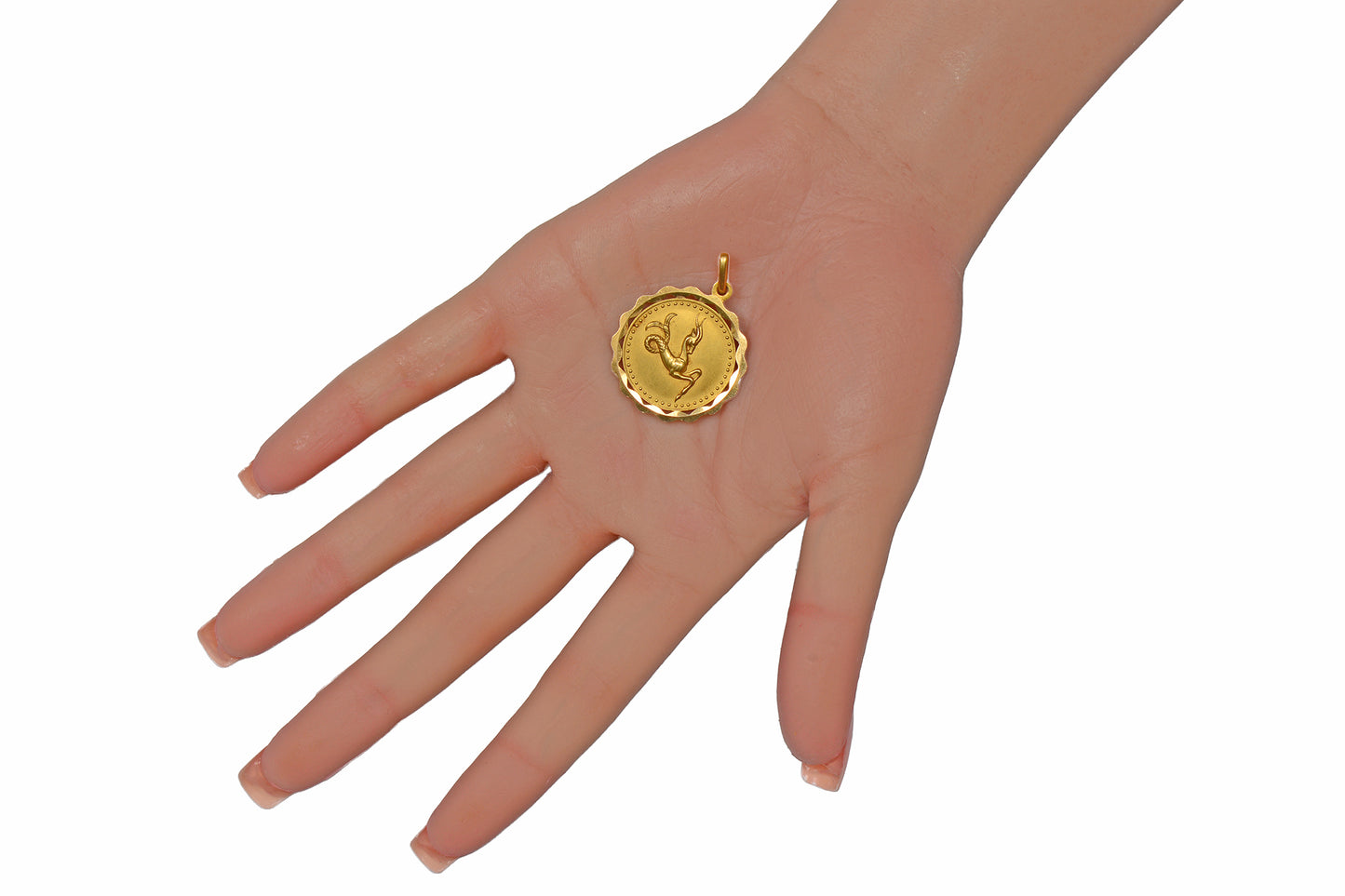 Earth Sign - Vintage Capricorn Italian 18k Gold Pendant