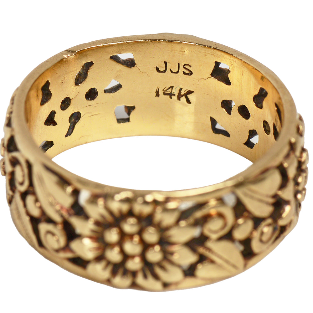 
                      
                        Antique Sunflower Floral Gold Wedding Band
                      
                    
