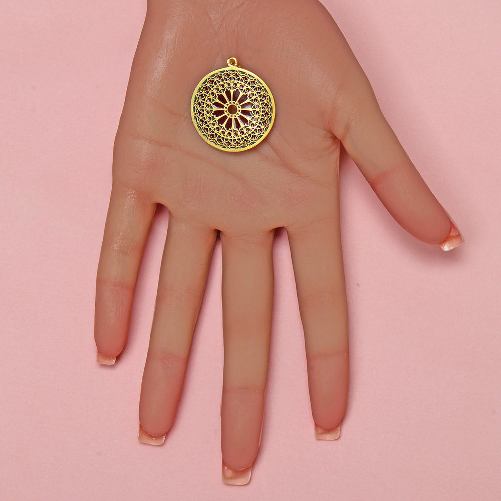 
                      
                        French Plique-à-jour Enamel 18k Gold Pendant
                      
                    