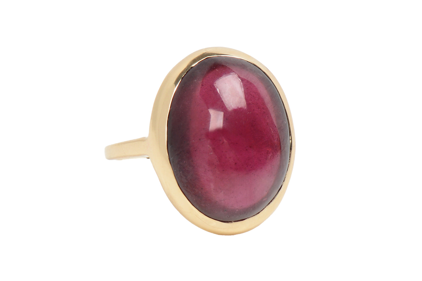 Garnet Glam - Oval Cabochon 14k Gold Ring
