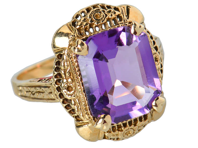 Flower Garden - Vintage Amethyst Filigree Ring