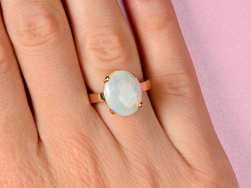Vintage Australian Opal Oval Ring in 14k Gold