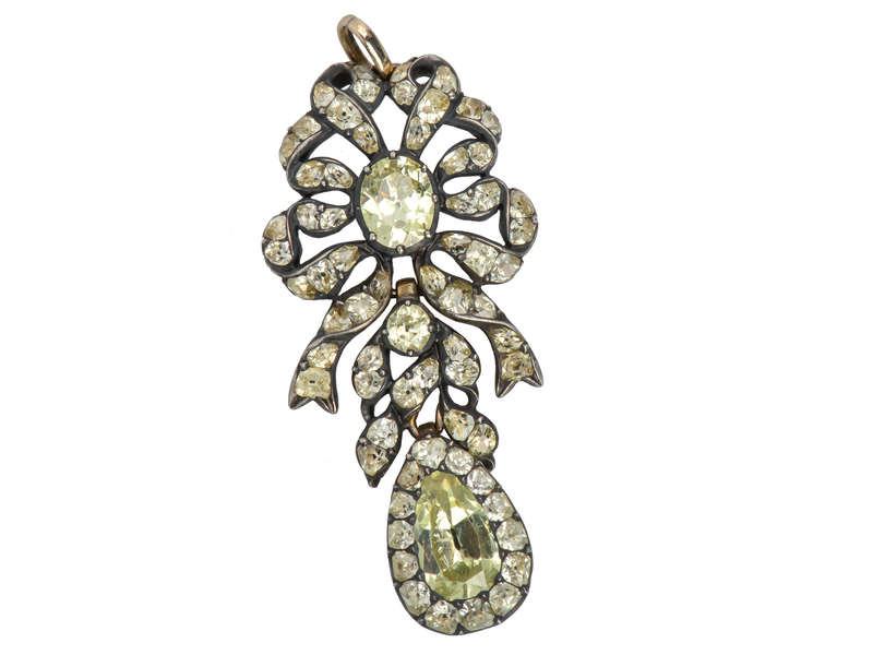 18th Century Fine Chrysoberyl Pendant