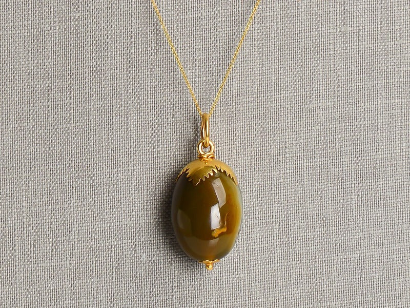 Scarce 17th C. Agate Amulet Pendant