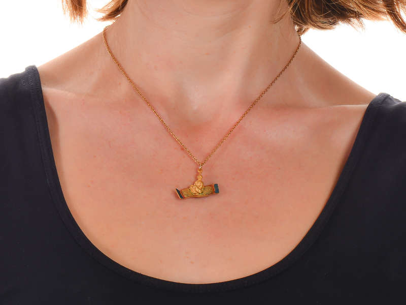 Sloan & Co. Aladdin on a Magic Carpet Charm