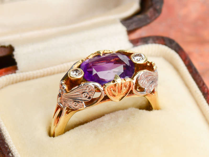 Butterfly's Kiss - Amethyst Diamond Art Nouveau Ring