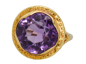 Curves & Geometrics - Antique Amethyst Gold Ring