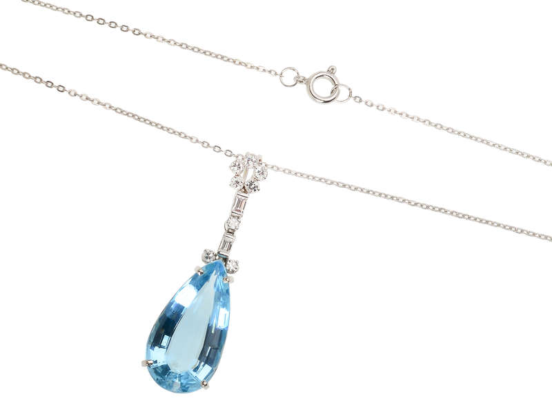 Tranquility - Vintage Aquamarine Diamond Pendant