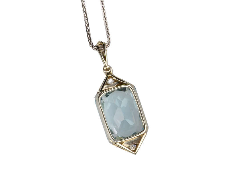 Faceted Beauty- Aquamarine Pendant & Chain