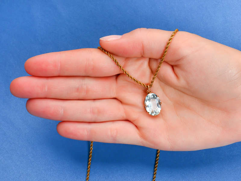Antique Aquamarine Pendant & Chain