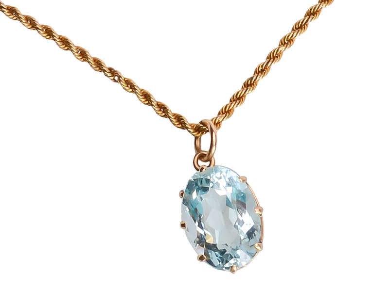 Antique Aquamarine Pendant & Chain