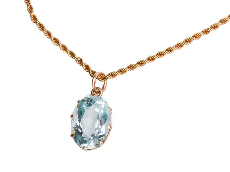 Antique Aquamarine Pendant & Chain
