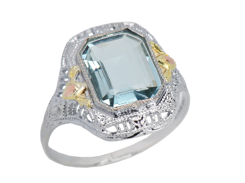 Art Deco Aquamarine Filigree Ring
