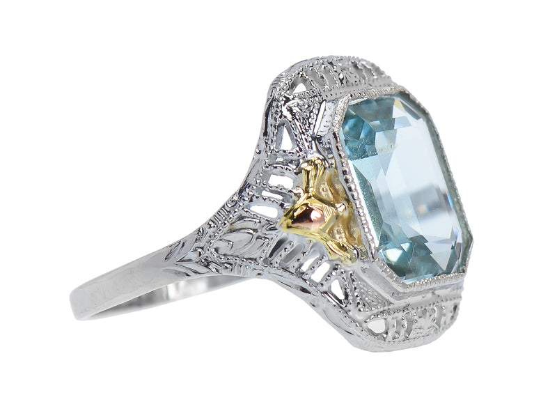 Art Deco Aquamarine Filigree Ring
