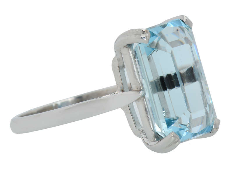 Shades of Sky - Vintage Aquamarine Ring