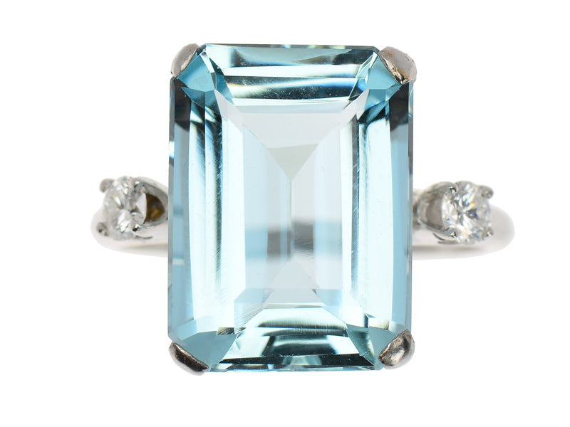 Hollywood Aquamarine Diamond Ring