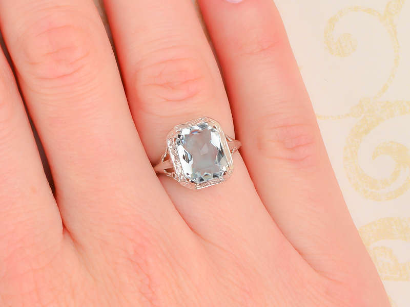 Sea Mist - Art Deco Filigree Aquamarine Ring