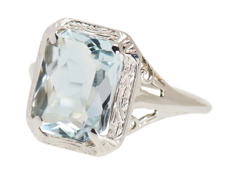 Sea Mist - Art Deco Filigree Aquamarine Ring