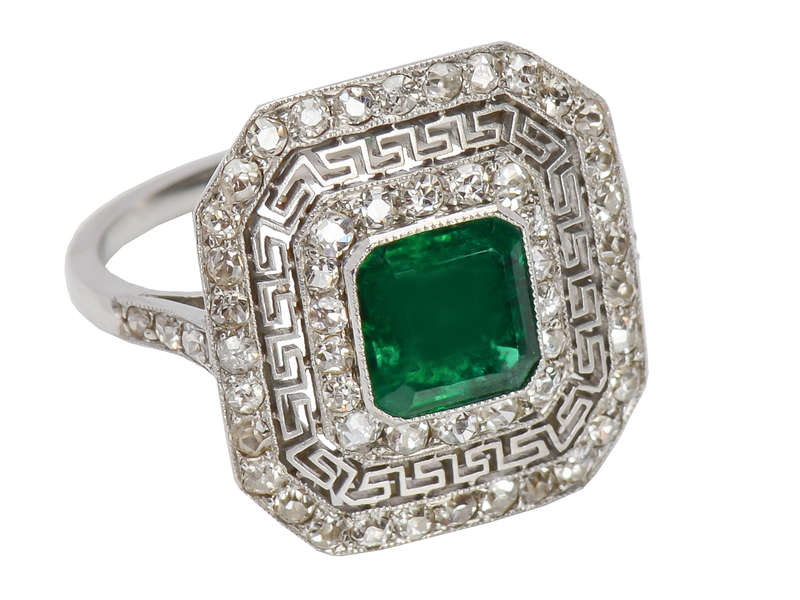 Art Deco Sublime - Emerald Diamond Ring