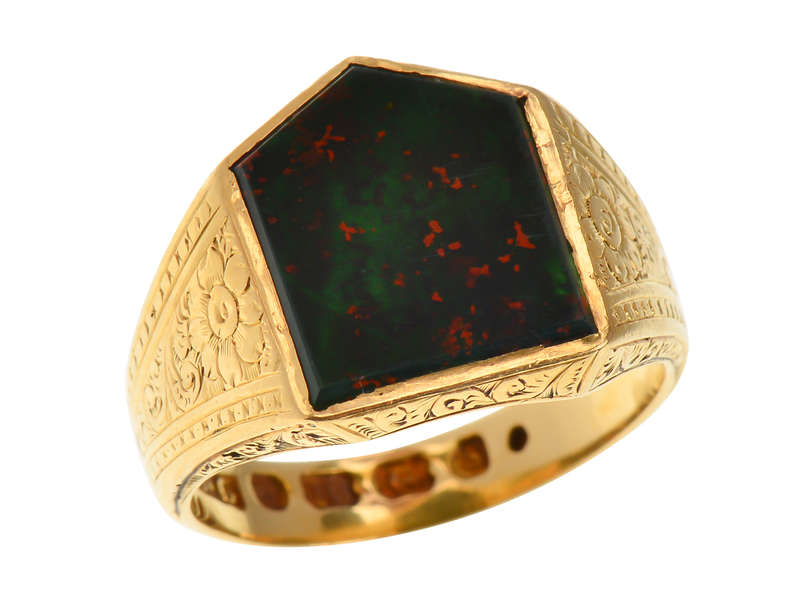 Bloodstone 18k Engraved Gold Signet Ring of 1917