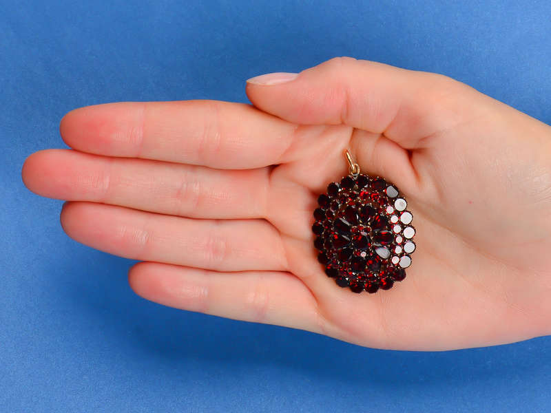 Victorian Bohemian Garnet Locket