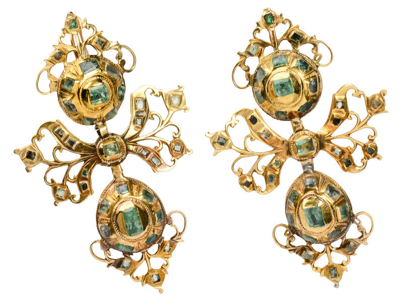 Georgian Iberian 18th Century Emerald Earrings