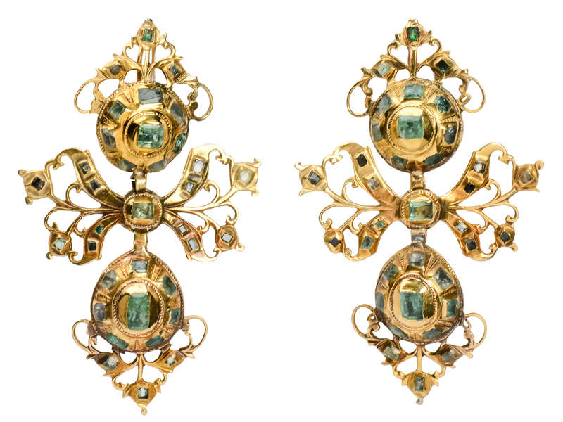 Georgian Iberian 18th Century Emerald Earrings
