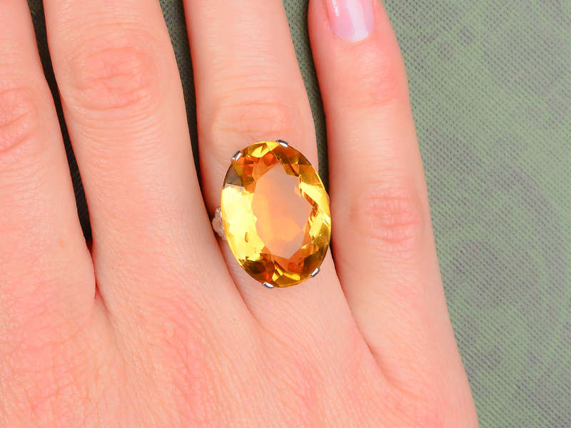Honey Wine - Grand Citrine White Gold Ring