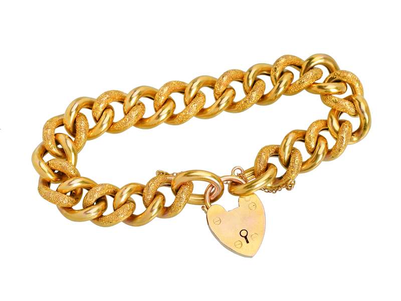 
                      
                        "THE BEST" Antique Gold Padlock Curb Bracelet
                      
                    
