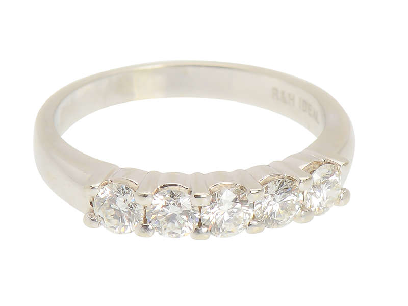 Glamourama - Five Diamond Band of .82 Carats!