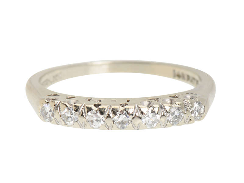 Seven Diamond Vintage Wedding Ring