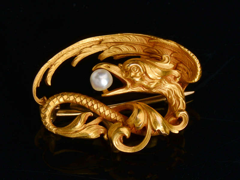 
                      
                        Art Nouveau Mythic - Henry Blank Dragon Pearl Brooch
                      
                    