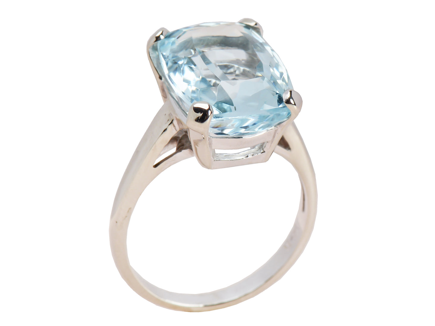 Serenity - Cushion Cut Aquamarine Vintage Ring