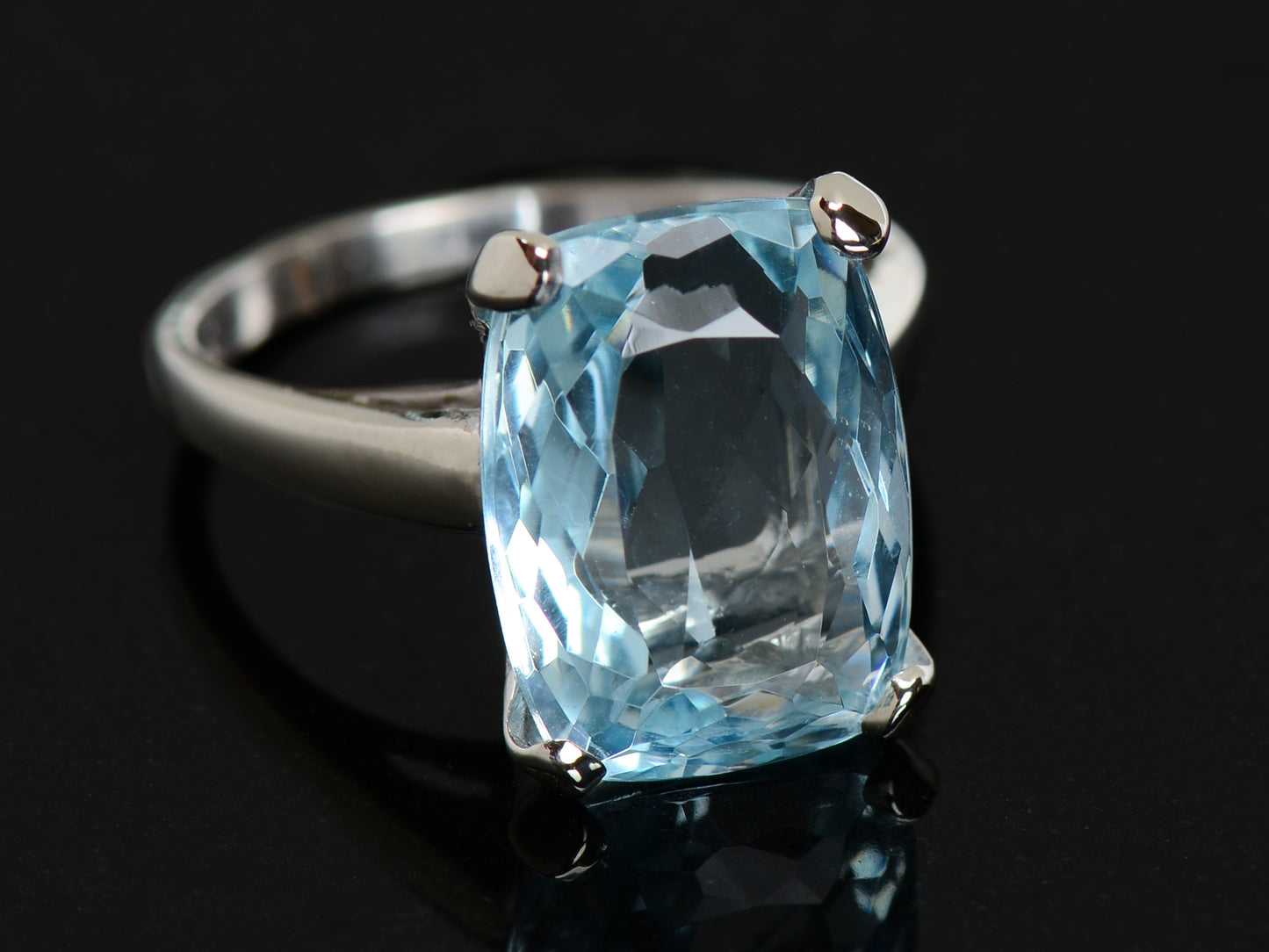 Serenity - Cushion Cut Aquamarine Vintage Ring