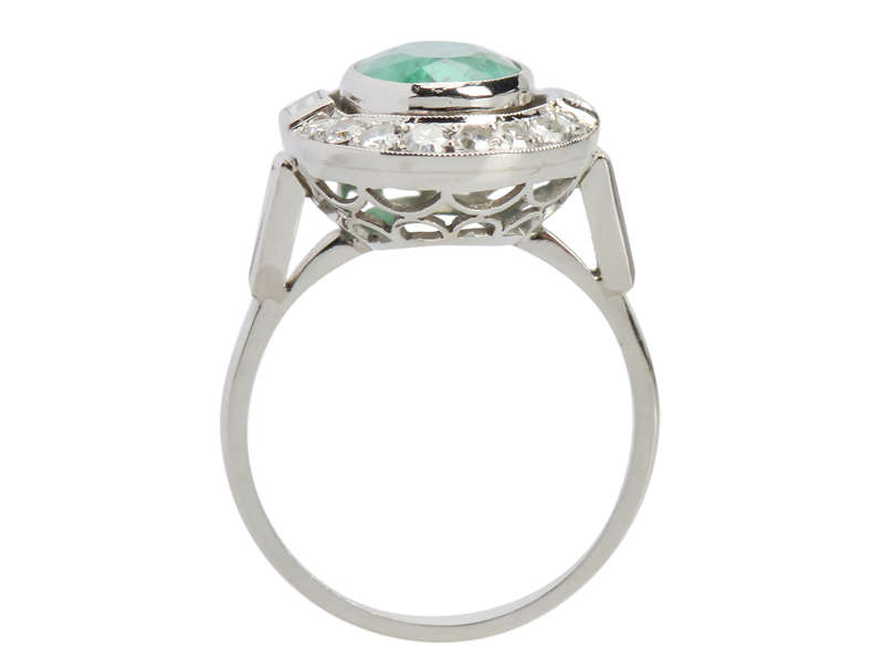 Natural Emerald Diamond Ring