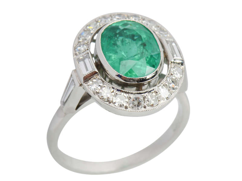 Natural Emerald Diamond Ring