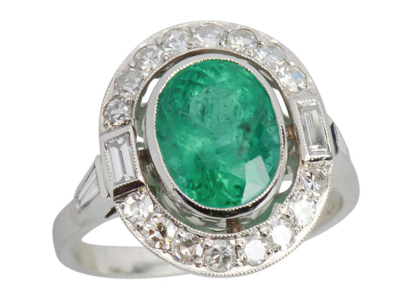 Natural Emerald Diamond Ring