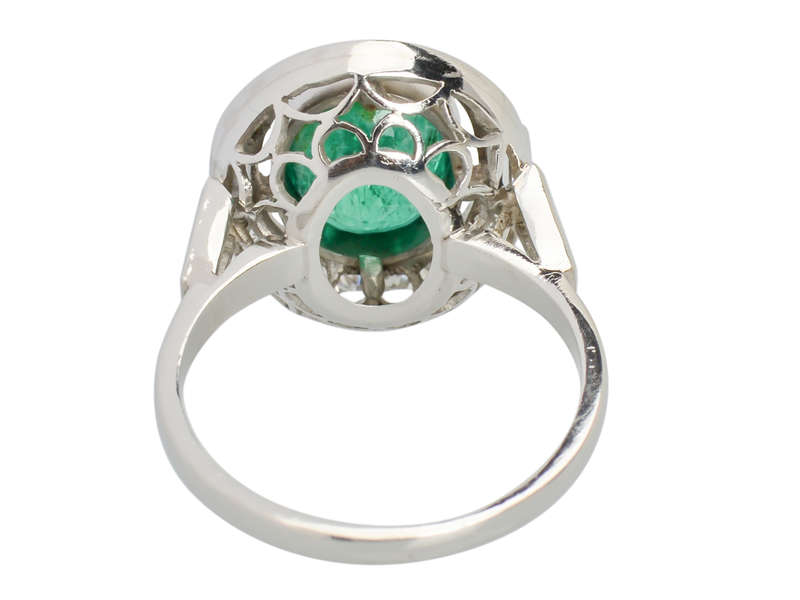 Natural Emerald Diamond Ring