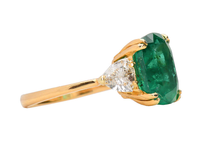 Emerald Isles - Diamond Dinner Ring