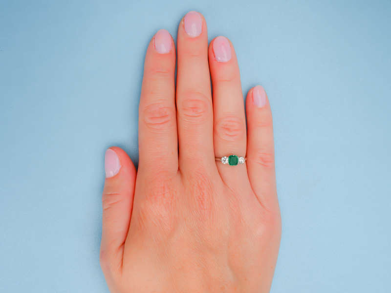 
                      
                        Chic Colombian Emerald Diamond Ring
                      
                    