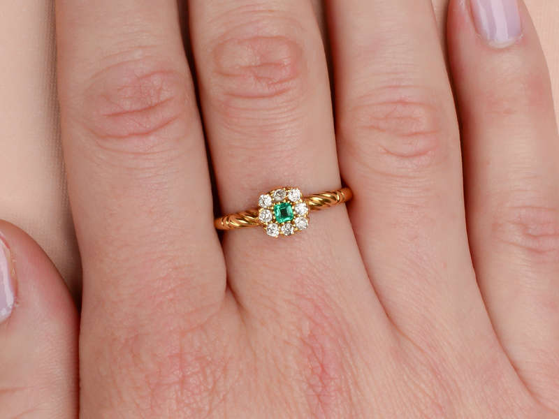 Twister - Emerald Diamond Antique Ring 1908