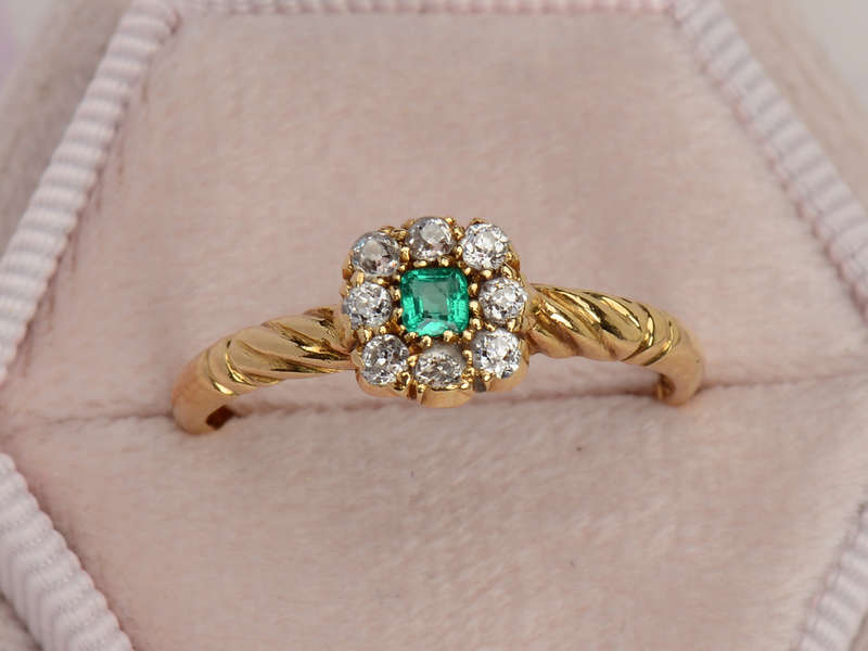 Twister - Emerald Diamond Antique Ring 1908