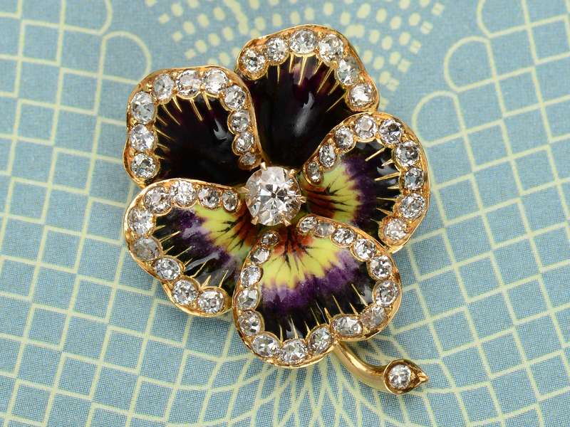 Superlative Diamond Enamel Pansy Pendant Brooch
